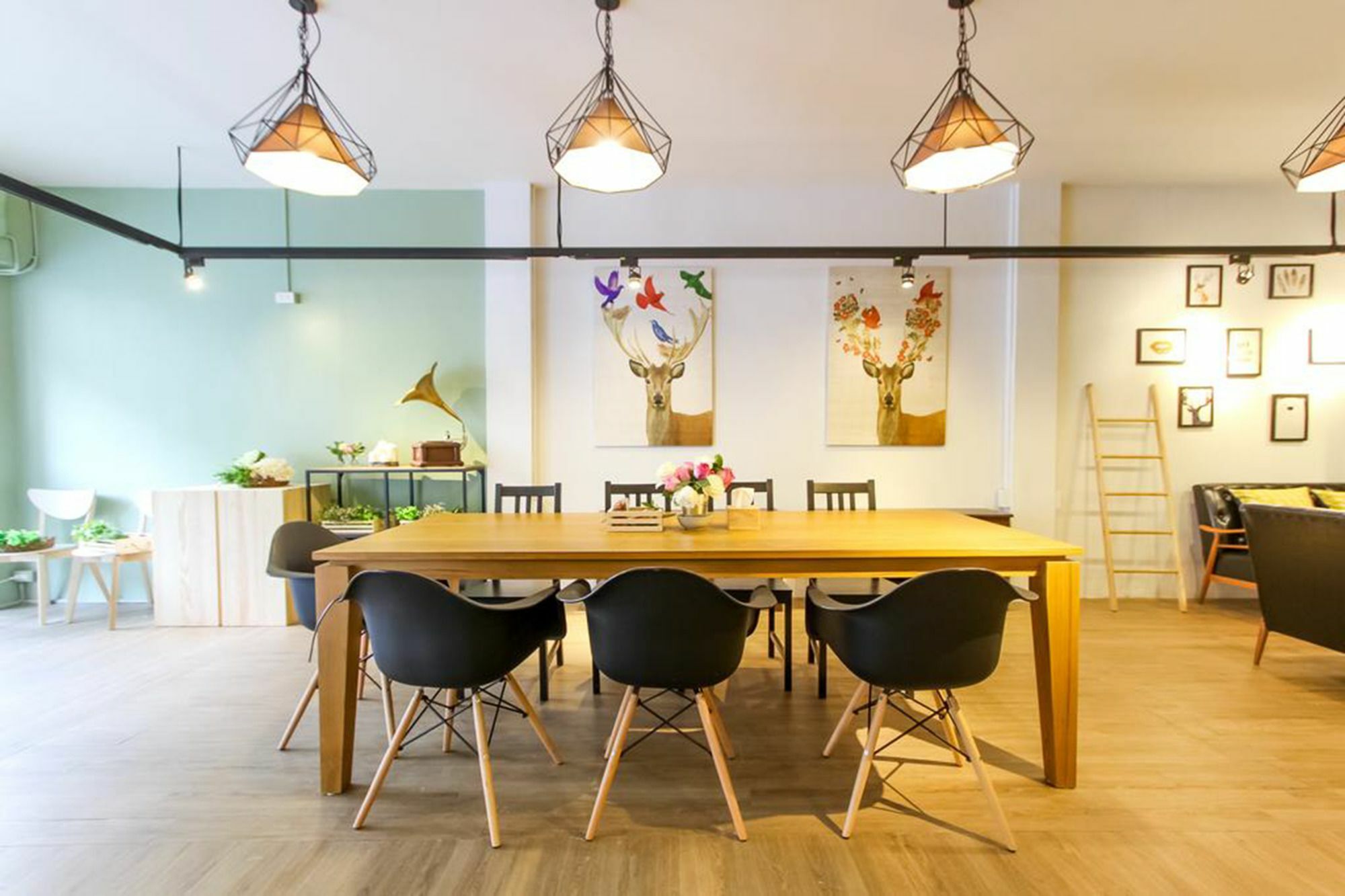 Folk Poshtel Silom Bed and Breakfast Μπανγκόκ Εξωτερικό φωτογραφία