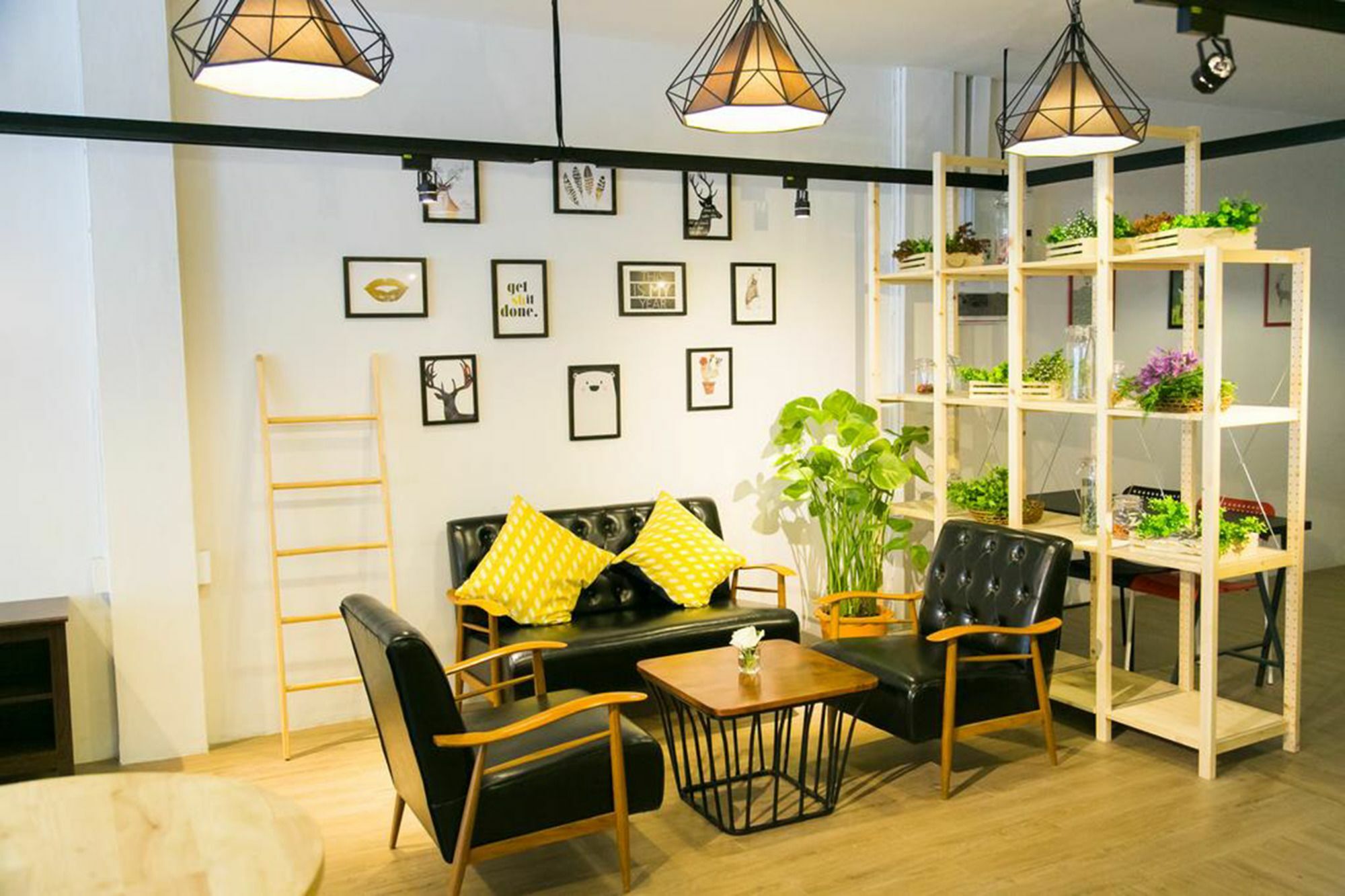 Folk Poshtel Silom Bed and Breakfast Μπανγκόκ Εξωτερικό φωτογραφία
