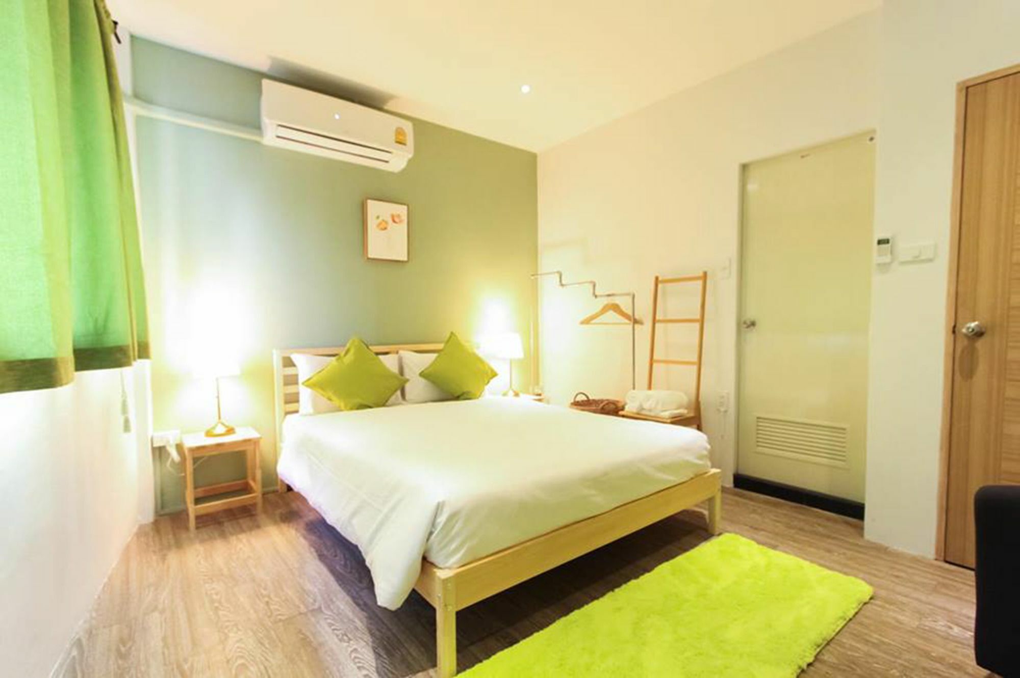 Folk Poshtel Silom Bed and Breakfast Μπανγκόκ Εξωτερικό φωτογραφία